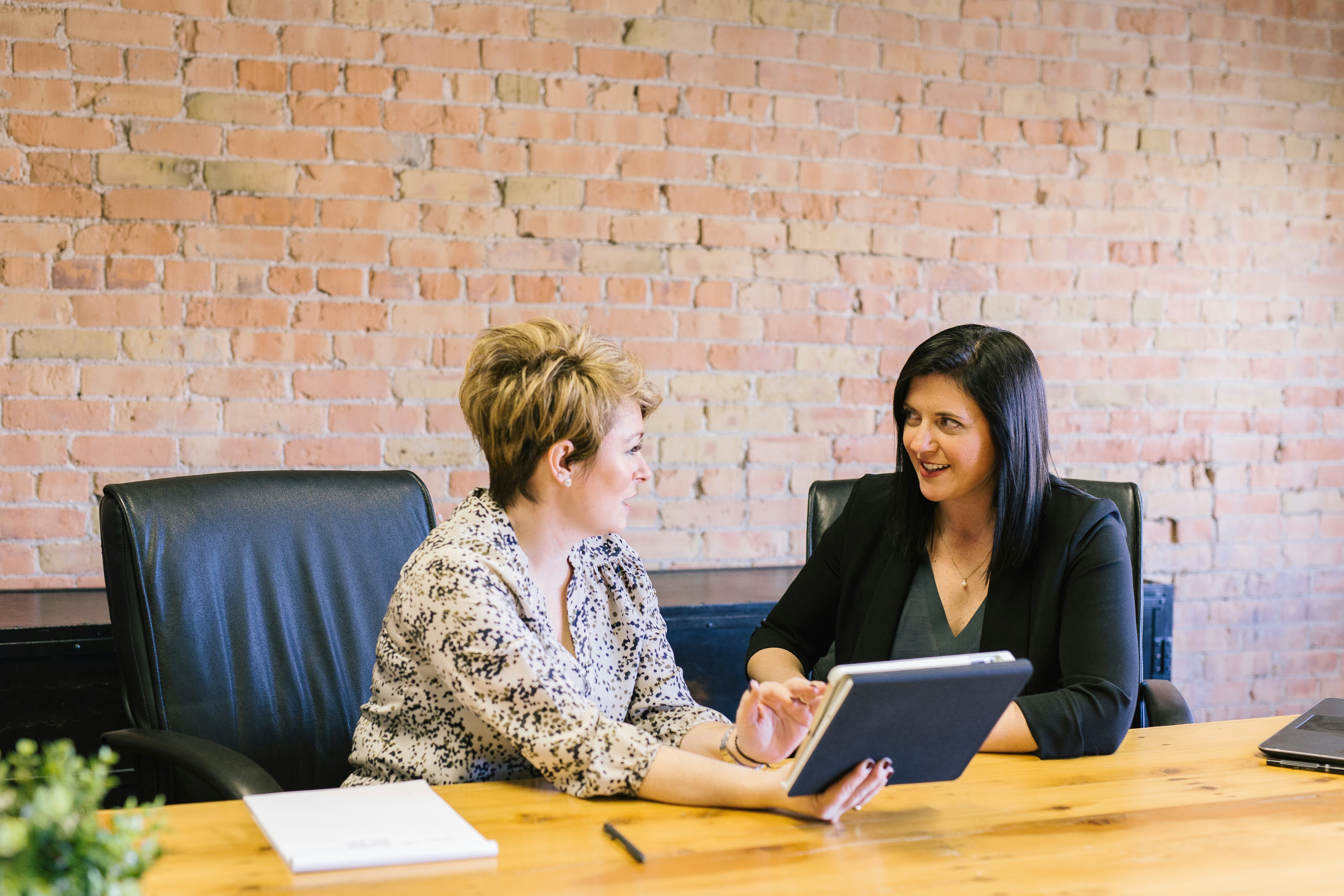 Melbourne, VIC, Australia manager using import landed cost vs local purchase comparator